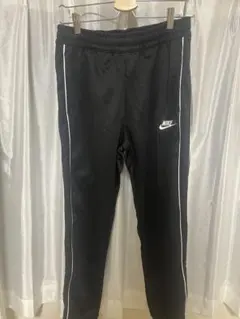 Nike 黒ジャージパンツ サイドライン