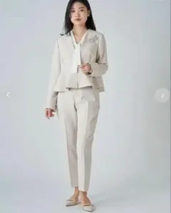 値下げ_セルフォード　ペプラムノーカラージャケット＋ペプラムトップス