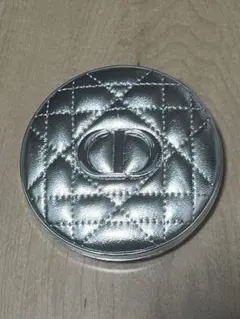 DiorForever Glow Luminizerハイライト03ピンクHALO