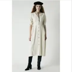 【美品】moussy ＊ WAIST FIT TUCK ドレス ワンピース 白