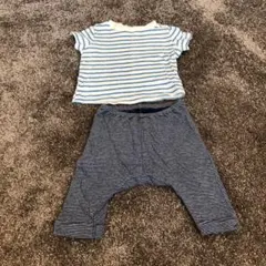 ボーダーティーシャツとパンツのサムネイル