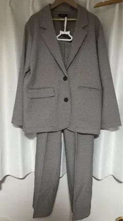 tiptopテーラードジャケットセットアップ