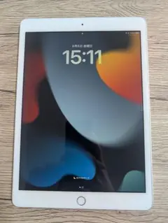 Apple ipad（第8世代）32GB シルバー　wifiモデル