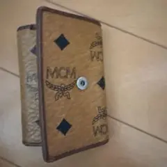 MCM ブラウンレザー キーケース