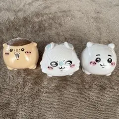 ちいかわ　貯金箱　モモンガ　くりまんじゅう　ガチャガチャ