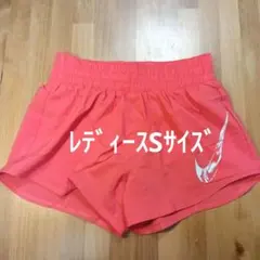 【新品】レディースSサイズNike DRI-FIT ピンク ショートパンツ