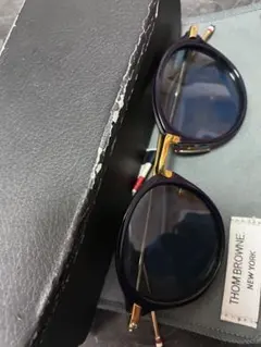 Item thumbnail for item f9499365-f9e5-47a8-8bf6-31f831d6d25c