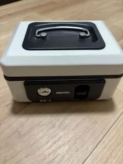 SENTRY 手提げ金庫 SCB-6