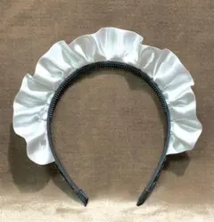 メイド ホワイト サテン生地 フリル カチューシャ クリスマス ハロウィン