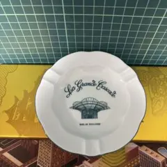 非売品】アルファロメオ エンブレム有田焼豆皿 - メルカリ