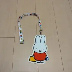 ミッフィー パスケース ストラップ付き マルイ エポスカード