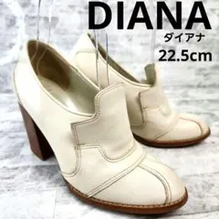 DIANA　ダイアナ　ブーティ　スリッポン　太ヒール　クリーム色のサムネイル