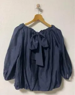 リボン Tシャツ