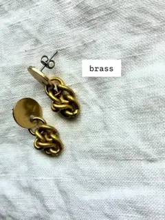 Item thumbnail for item 03e7f778-e8ce-413b-ae34-623ed60270d3