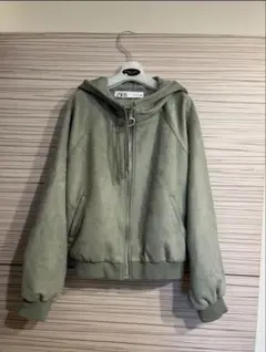 Zara レディース　ジャンパー　グリーン　XS