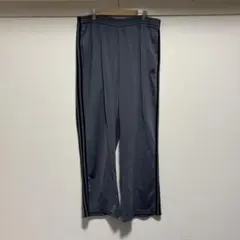 00s adidas トラックパンツ　スパイシーグレー