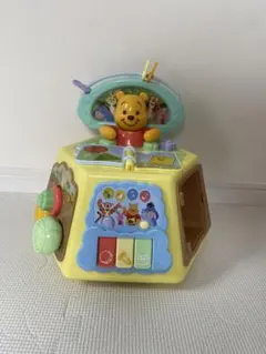 ディズニー　くまのプーさん 知育玩具 音声機能付き