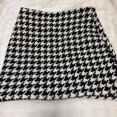 千鳥柄台形スカート