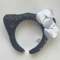 【ユニバ】 スパンコール キティ 黒 カチューシャ