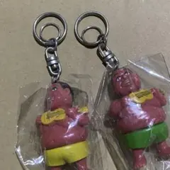 2個　元力士　相撲取り　小錦　ウクレレ　キーホルダー　キーリング　バッグチャーム