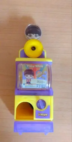 J-Hope ガチャガチャ ミニチュア