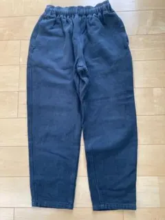 ブラックカジュアルパンツ 140