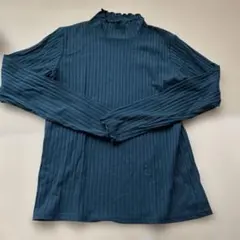 リブ編みダークグリーン長袖ハイネックカットソー