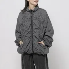 Item thumbnail for item 900f17cc-3057-4fc6-9040-42296380046c