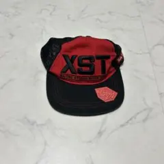 Item thumbnail for item e19f19b9-ce86-4743-883d-bbf6e0a58b83