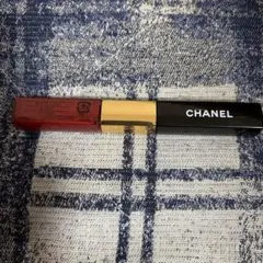 CHANEL ル ルージュ デュオ ウルトラ トゥニュ　49 Ever Red