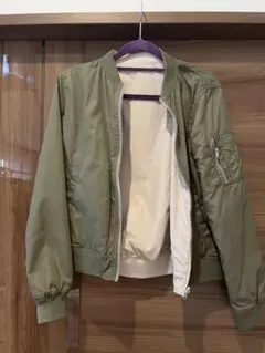 リバーシブル(カーキ＆アイボリー)アウター