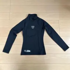 UNDER ARMOUR アンダーシャツ　サイズ130