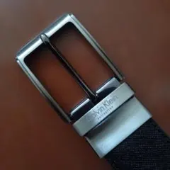 Calvin Klein ブラックデニム風ベルト 34インチのサムネイル