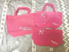 Item thumbnail for item 017deef5-095c-45a1-bfe2-7d3a8e1c6d77