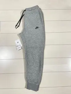 Item thumbnail for item ff2d659e-a80c-44db-ac6d-a3ce7de38da6