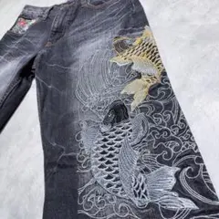 【豊天商店】鯉 和柄 刺繍 デニム 金 ゴールド 波 ブラック 黒 家紋 渋みのサムネイル