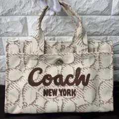 Coach ロゴ入りトートバッグ ホワイト/ブラウン