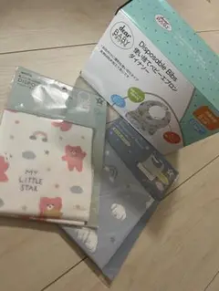 新品dear baby 使い捨てビブ 60枚入り➕新品７枚入✖︎２種