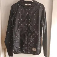 SEVEN２　ナイロンフルジップパーカー