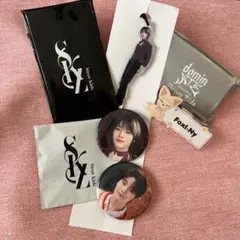 2025年最新】グループ名：Stray Kids その他の人気アイテム - メルカリ