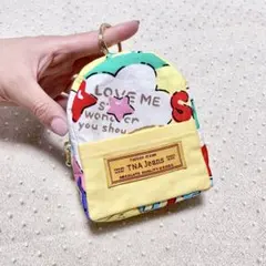 Item thumbnail for item db2b4237-0d3a-474e-89c2-e7abb26d180c