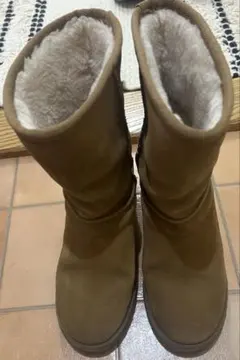 Item thumbnail for item 6a48babd-5c15-4d80-9530-49067301d83c