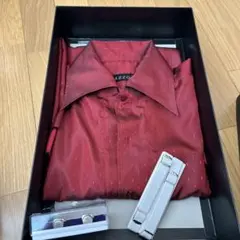 【新郎】MAZZO 赤 ドット柄 フォーマルシャツ カフスボタン付き