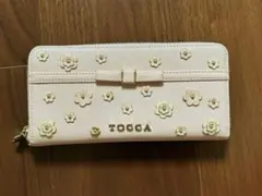 TOCCA 長財布 ピンク フラワーモチーフのサムネイル