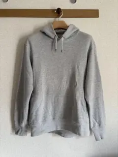 ユニクロ スウェット パーカー