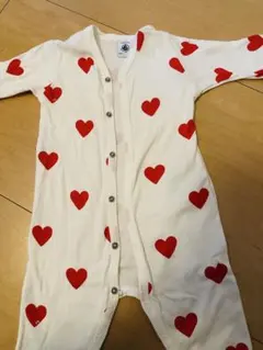 プチバトー ハート柄ロンパース