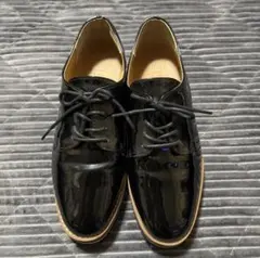 ブラック　光沢　厚底　レースアップシューズ　rovereto