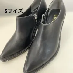 EVRISエヴリス スタッズアンクルブーツ　ブーティー　Sサイズのサムネイル