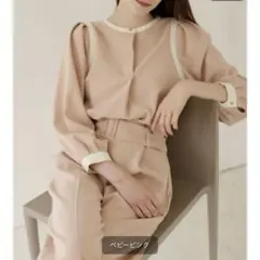 【美品】TONAL バイカラーパフスリーブ 長袖 ブラウスのサムネイル
