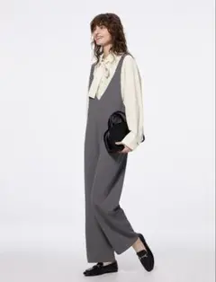 GU カットソーサロペットパンツ